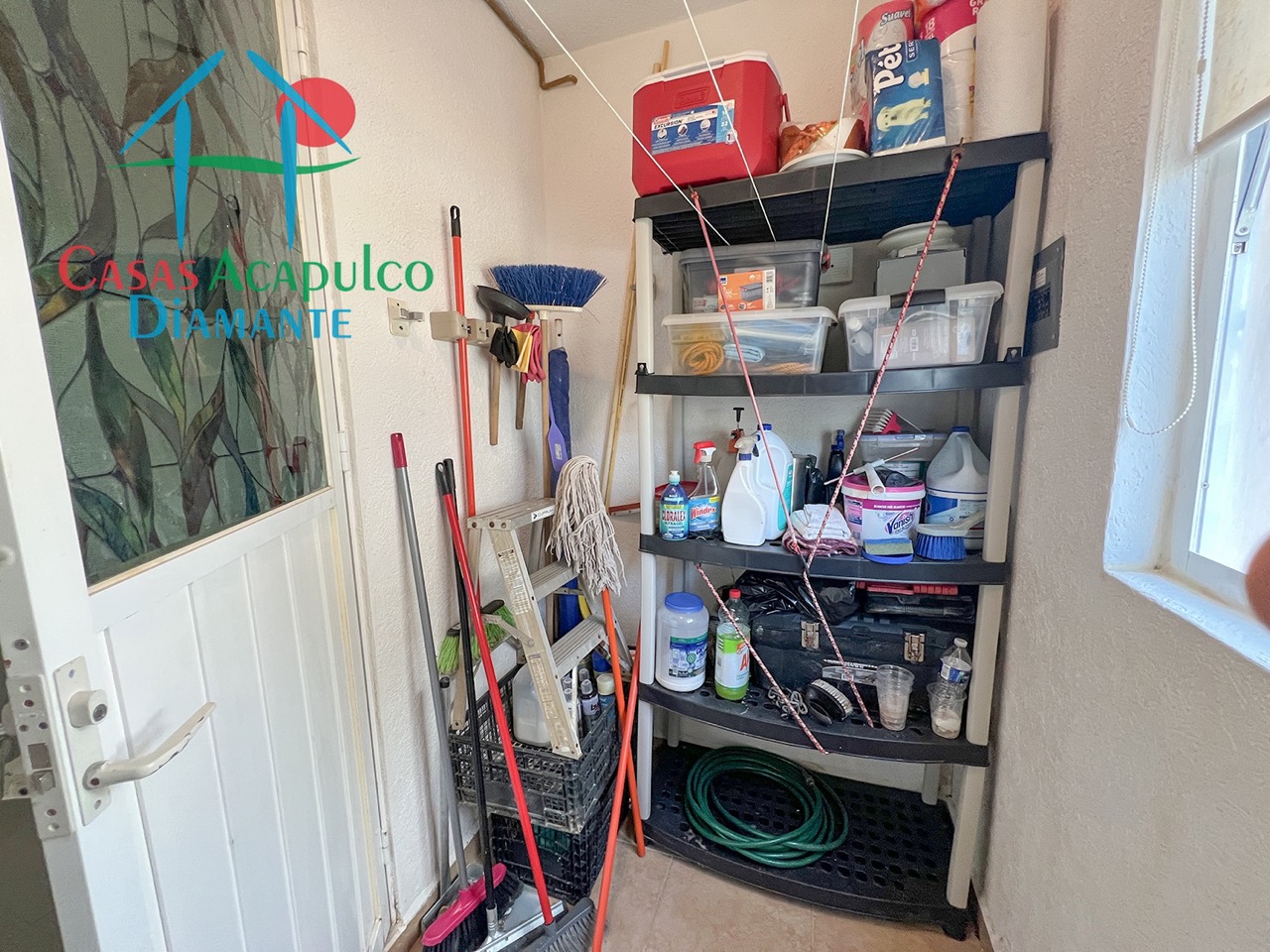 Diamante Lakes Zafiro 107 - Lavandería 1